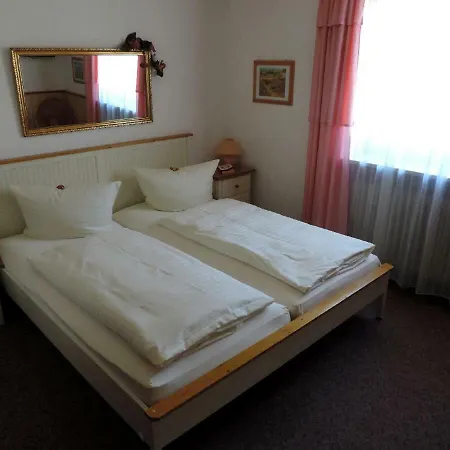 Christl Guest house *