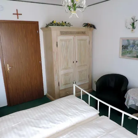 Christl Guest house